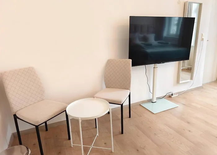 Апартаменты M Long Term Rent Near Schoenbrunn *