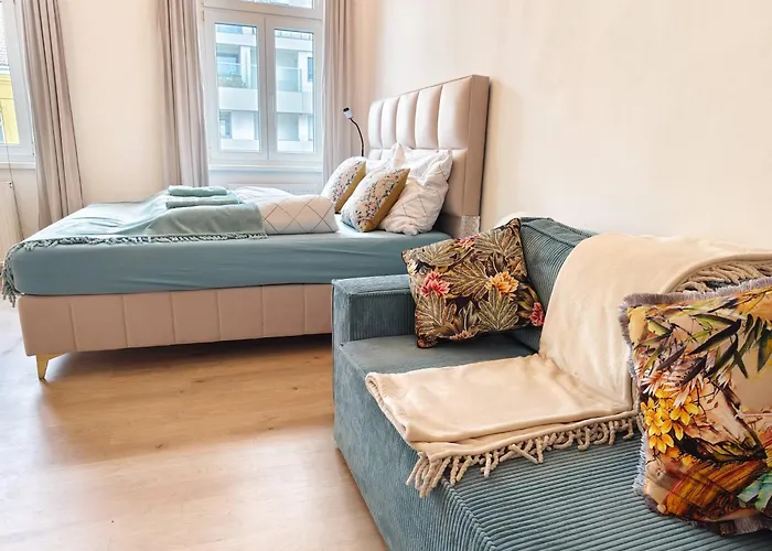 M Long Term Rent Near Schoenbrunn Апартаменты *